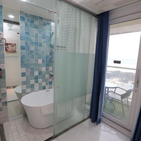Hamdeok Beach Stay Jeju Exterior photo
