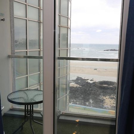 Hamdeok Beach Stay Jeju Exterior photo