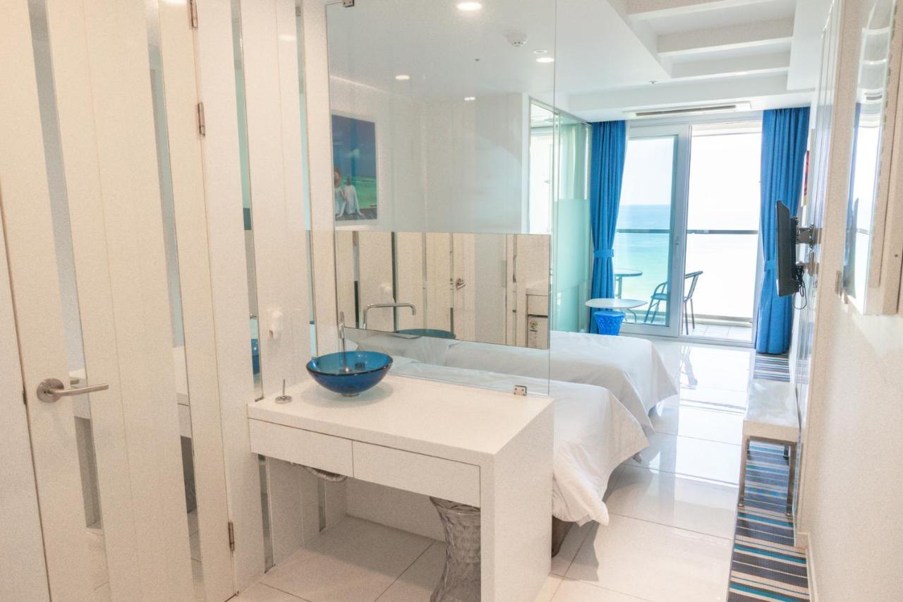 Hamdeok Beach Stay Jeju Exterior photo