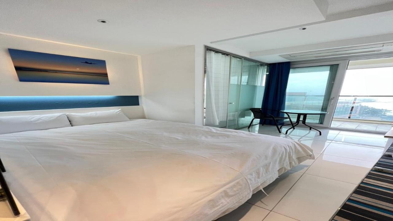 Hamdeok Beach Stay Jeju Exterior photo