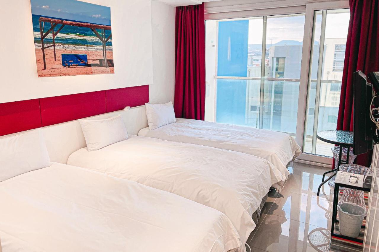 Hamdeok Beach Stay Jeju Exterior photo